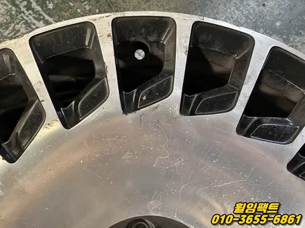 〔벤츠 마흐바흐 s650〕휠긁힘,휠패임,휠찍힘,휠기스,휠주차상처,휠찌그러짐,굴절수리,다이아몬드컷팅,휠복원,휠분체도장\