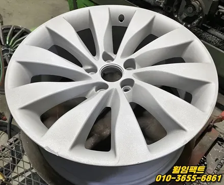 〔링컨 MK S 19인치 순정휠〕 휠주차상처,휠긁힘,휠찍힘,휠기스,휠손상,휠용접복원,휠분체도장\
