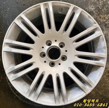 〔벤츠E350/18인치 순정휠〕벤츠e클래스 휠긁힘,주차상처,휠보레(wheelboer)장착,휠보레파손,  휠복원,휠용접,휠도색,분체도장 / 부산 사상구 감전동