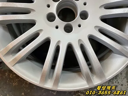 〔벤츠E350/18인치 순정휠〕벤츠e클래스 휠긁힘,주차상처,휠보레(wheelboer)장착,휠보레파손,  휠복원,휠용접,휠도색,분체도장 / 부산 사상구 감전동