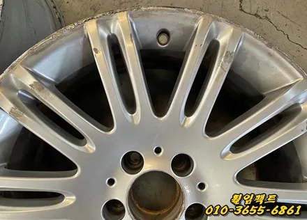 〔벤츠E350/18인치 순정휠〕벤츠e클래스 휠긁힘,주차상처,휠보레(wheelboer)장착,휠보레파손,  휠복원,휠용접,휠도색,분체도장 / 부산 사상구 감전동