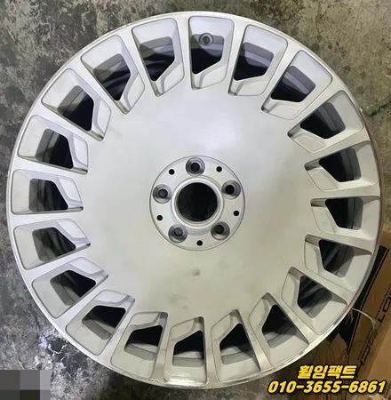 〔벤츠 마흐바흐 s650〕휠긁힘,휠패임,휠찍힘,휠기스,휠주차상처,휠찌그러짐,굴절수리,다이아몬드컷팅,휠복원,휠분체도장\