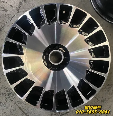 〔벤츠 마흐바흐 s650〕휠긁힘,휠패임,휠찍힘,휠기스,휠주차상처,휠찌그러짐,굴절수리,다이아몬드컷팅,휠복원,휠분체도장\