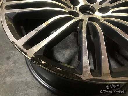 [[부산휠도색]] [[부산휠복원]] [[부산수리]] <휠임팩트> BMW 5 시리즈 19인치 휠복원, 휠수리, 휠도색, 다이아몬드컷팅 / 부산 사상구 감전동