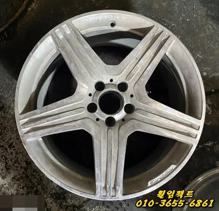 〔부산휠복원〕〔벤츠휠복원〕〔벤츠휠굴절수리〕휠임팩트/벤츠CLS63AMG 휠수리/굴절수리/도장작업 / 부산 사상구 감전동