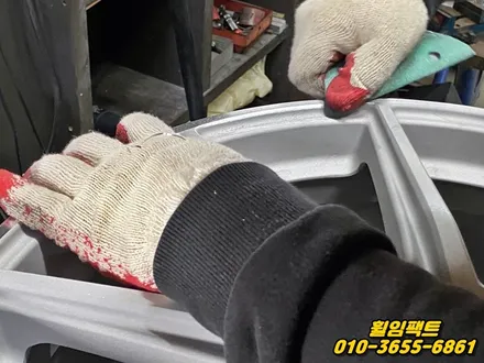 〔벤츠 AMG GT〕 주차상처,휠긁힘,휠용접복원,다이아몬드컷팅,휠분체도장\