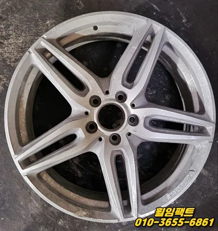 ※벤츠 AMG 순정휠※휠연석찍힘,휠긁힘,휠찍힘,휠기스,휠사고상처,휠손상,타이어찢어짐,휠복원,휠도색,다이아몬드컷팅 / 부산 사상구 감전동