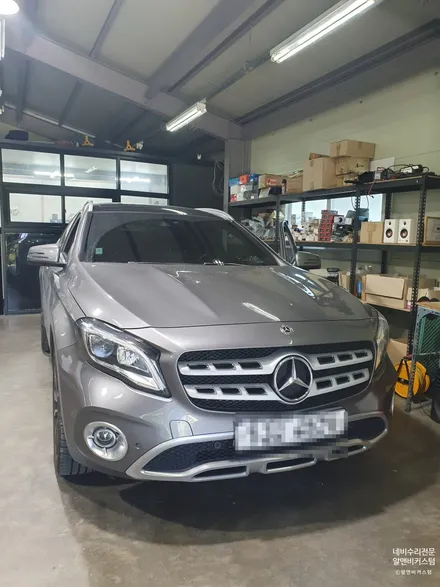 벤츠 GLA250 카플레이 모니터 장착 시공 / 의정부 장암동