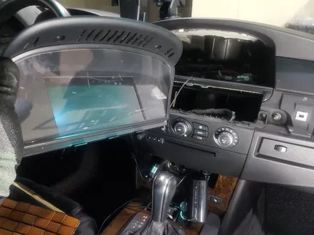BMW E60 8.8인치 안드로이드 올인원 장착- 2005년식 BMW 523i / 의정부 장암동