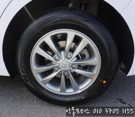 투명하고 맑은 자연 색조 필름 아반떼 시공기 / 순천, 여수, 광양