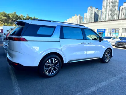 순천 썬팅 카니발 시공 전문 / 탄탄한 내구성과 우수한 열 차단 성능, 시인성을 자랑하는 국내 브랜드 세인트 아모 스퍼터 반사필름 / 순천, 여수, 광양