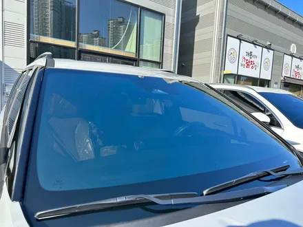 새로운 컬러 카니발에 은은한 에메랄드빛의 청아한 색감의 세인트 아모 스퍼터 필름으로 신차 시공 / 순천, 여수, 광양