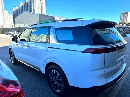 순천 썬팅 카니발 시공 전문 / 탄탄한 내구성과 우수한 열 차단 성능, 시인성을 자랑하는 국내 브랜드 세인트 아모 스퍼터 반사필름 / 순천, 여수, 광양