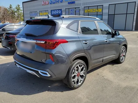 순천악동모터스 ◇신차패키지◇ 국산 소형 SUV 셀토스, 레인보우 V90 썬팅시공 + 파인뷰 LX7000 블랙박스 장착 후 출고!! / 순천, 여수, 광양
