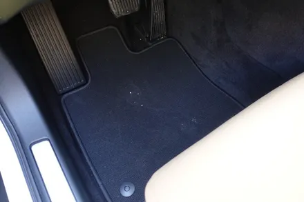 [순천악동모터스] 세단과 SUV의 장점만을 결합한 차량 볼보V60, 세인트아모 스퍼터 신차패키지 진행 후 출고완료! / 순천, 여수, 광양