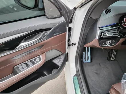 BMW 6GT, 루마버텍스 MK (메버릭) 반사필름 썬팅 시공 / 순천, 여수, 광양