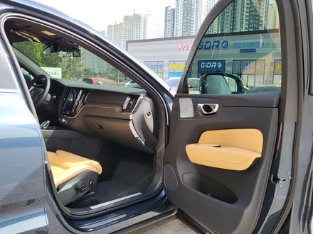 순천악동모터스 루마 버텍스900 썬팅 시공에 유리막코팅, LX7000블박장착, 엠피온하이패스, 생활보호패키지 5종까지 신차패키지 진행한 볼보XC60 출고! / 순천, 여수, 광양