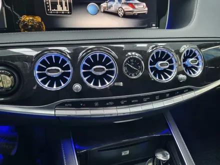 벤츠 S클래스 실내튜닝의 기본! 부메스터와 송풍구 엠비언트 시공 / 순천, 여수, 광양