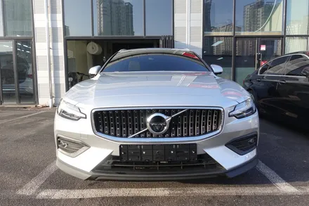 볼보 V60 크로스컨트리 신차패키지)) 버텍스 900 +700 QXD5000  에코파워팩 23C 생활보호 PPF 6종 하이패스 / 순천, 여수, 광양
