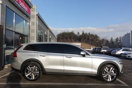 볼보 V60 크로스컨트리 신차패키지)) 버텍스 900 +700 QXD5000  에코파워팩 23C 생활보호 PPF 6종 하이패스 / 순천, 여수, 광양