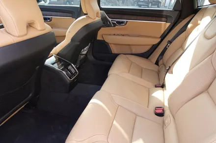 [순천악동모터스] 세인트아모 스퍼터+파인뷰 LX7000+엠피온하이패스+S8보조배터리+유리막코팅+생활보호필름 PPF5종=신차패키지 진행, 볼보 플래그십 세단 S90 출고! / 순천, 여수, 광양