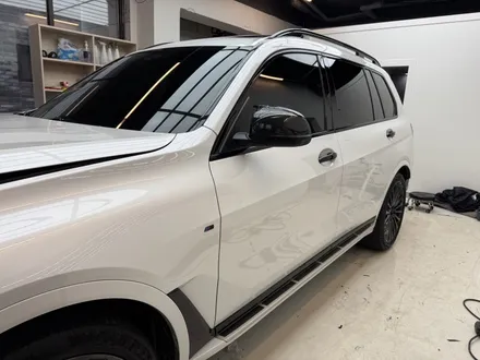의정부랩핑 bmwX7 그릴, 사이드미러, 도어 핸들까지 전체 크롬죽이기 / 경기 의정부
