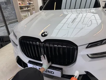 의정부랩핑 bmwX7 그릴, 사이드미러, 도어 핸들까지 전체 크롬죽이기 / 경기 의정부