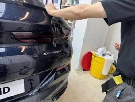 BMW X6 엠블럼 블랙랩핑, 라이트 톤다운PPF / 경기 의정부