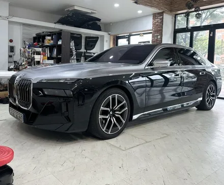 BMW G70 I7 회오리스피커 엠비언트 풀커버 시공은 전주 어디!? / 전북 전주, 광주, 김제