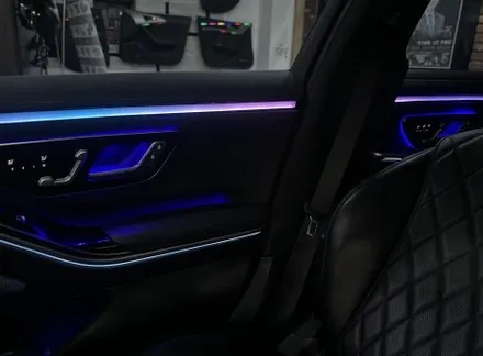 벤츠 W223 S400d 빠지면 허전한 액티브 엠비언트 장착 완료입니다! / 전북 전주, 광주, 김제