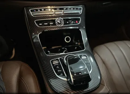 벤츠 W213 E300 - 송풍구,4D부메스터전동트위터,유광 카본랩핑 레츠고 / 전북 전주, 광주, 김제