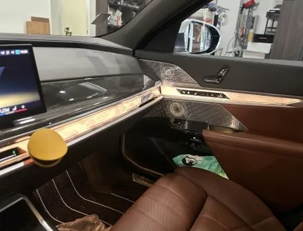 BMW G70 I7 회오리스피커 엠비언트 풀커버 시공은 전주 어디!? / 전북 전주, 광주, 김제