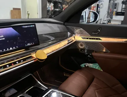 BMW G70 I7 회오리스피커 엠비언트 풀커버 시공은 전주 어디!? / 전북 전주, 광주, 김제