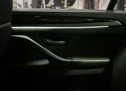 BMW F10 520d 순정같은 비노출 엠비언트 장착 끝! / 전북 전주, 광주, 김제