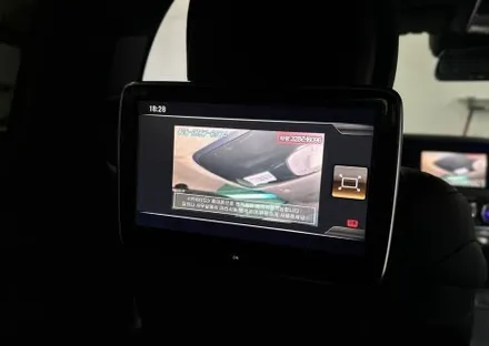 벤츠 W222 S63 amg 큐로이300 안드로이드 셋탑으로 순정 느낌 살리기! / 전북 전주, 광주, 김제