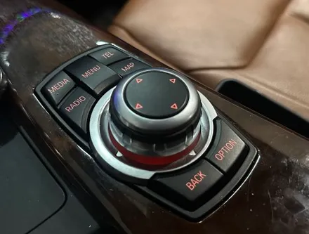 bmw f30 320d S레이더 측후방 센서 이지가드 터치 카플레이 / 전북 전주, 광주, 김제