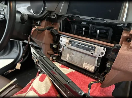 BMW F10 520d 인디웍 카플레이 안드로이드오토 터치 디스플레이 / 옵틱글래스 광각미러 / 전북 전주, 광주, 김제