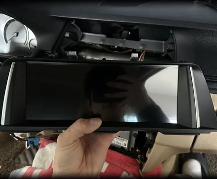 BMW F10 520d 순정 뜯고 10.25인치 터치형 카플레이 안드로이드오토 가즈아 / 전북 전주, 광주, 김제