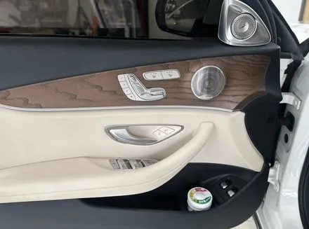 벤츠 W213 E300 순정 우드에서 무광 카본으로 실내 랩핑 작업기! / 전북 전주, 광주, 김제