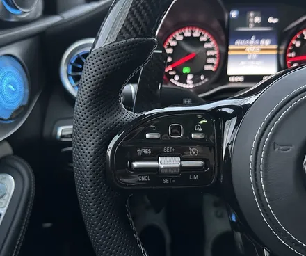벤츠 W205 C63 amg 순정보다 좋은 LED 퍼포먼스 카본 핸들 커스텀으로 골라봅시다! / 전북 전주, 광주, 김제