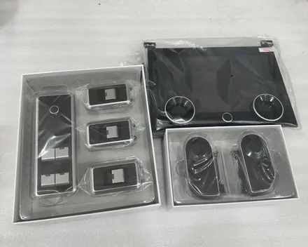 랜드로버 레인지로버 보그 신형같은 컨버젼 작업으로 윈도우스위치,핸들리모콘,풀스크린공조기,13인치 안드로이드올인원 장착! / 전북 전주, 광주, 김제