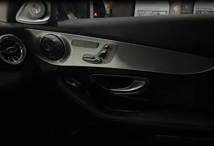 전주 덕진구 / 카플레이& 코더스엠비언트 &세로그릴 / 벤츠 / C-클래스 W205