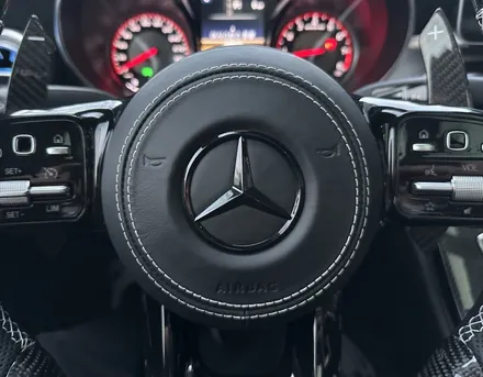 벤츠 W205 C63 amg 순정보다 좋은 LED 퍼포먼스 카본 핸들 커스텀으로 골라봅시다! / 전북 전주, 광주, 김제