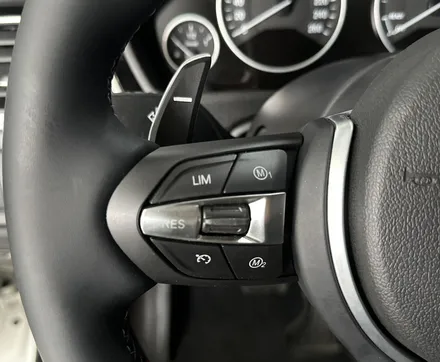 BMW F34 3GT M 스티어링 휠 핸들 하나로 바뀌는 실내 / 전북 전주, 광주, 김제
