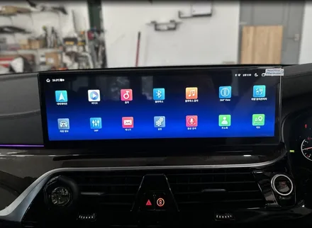 BMW G30 530i 14.9 안드로이드올인원 우핸들 차량이네!? / 전북 전주, 광주, 김제