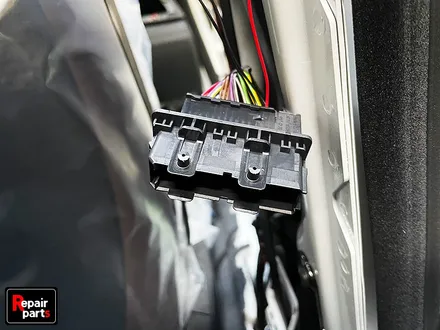 BMW 4시리즈 순정엠비언트 놔두고 사제엠비언트 장착하는 이유는 여깄습니다! 특수 LED 비노출형 매립식 시공 리페어파츠 / 전북 전주, 광주, 김제