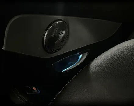 전주 덕진구 / 카플레이& 코더스엠비언트 &세로그릴 / 벤츠 / C-클래스 W205