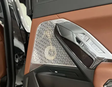BMW G70 I7 회오리스피커 엠비언트 풀커버 시공은 전주 어디!? / 전북 전주, 광주, 김제