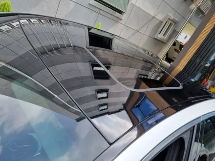 광주 루프스킨 w205 C클래스를 위한 블랙PPF 루프스킨 시공 / 광주 광산구