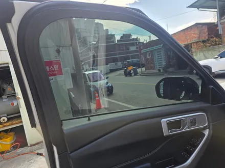 포드 익스플로러 글라스틴트 산타나로 썬팅 다시 재시공했어요 / 거창 창원
